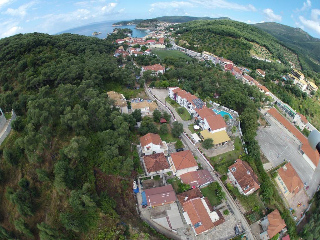 Villa Lithos Parga Exterior photo